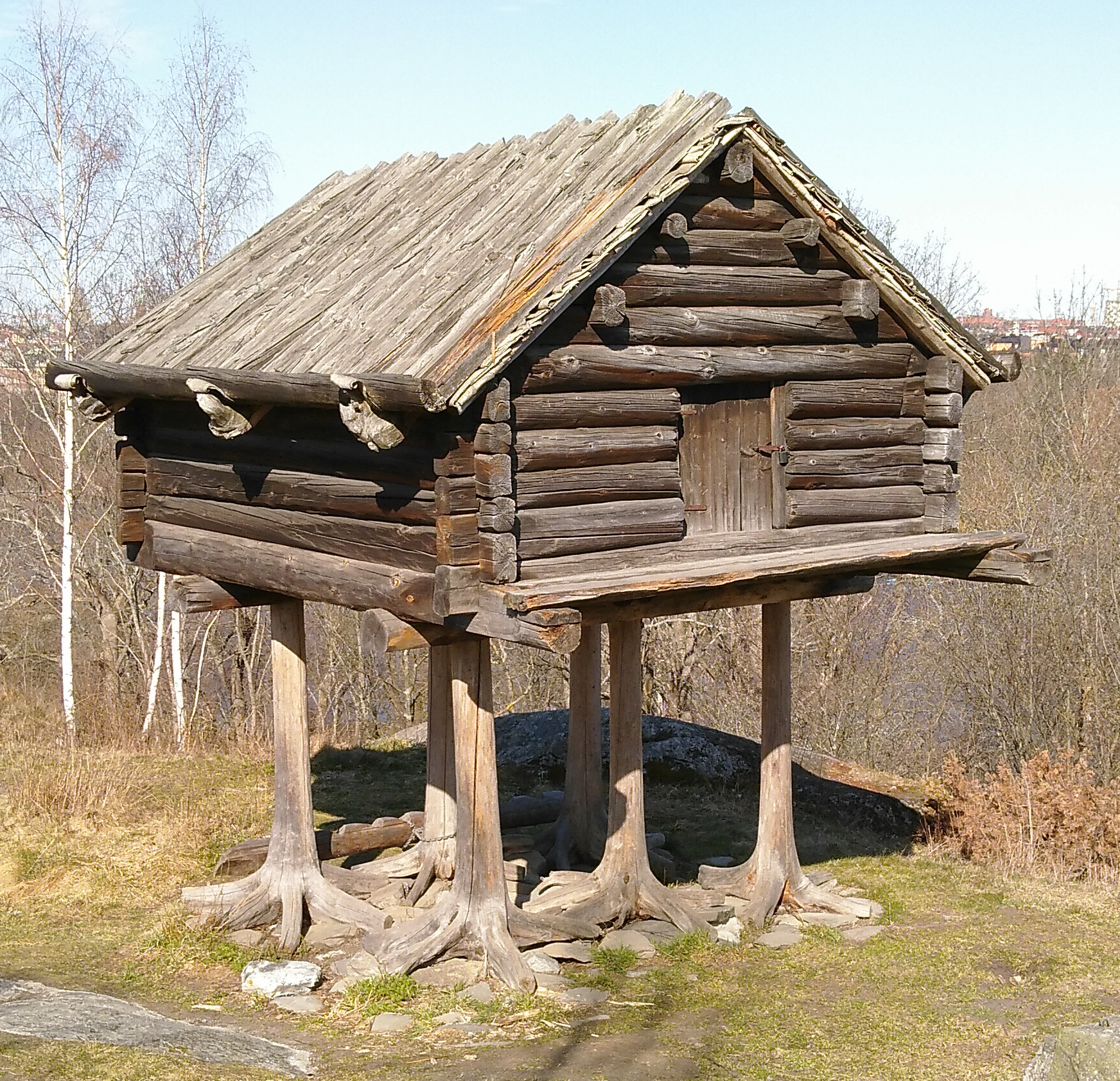 A traditional sami storehouse, elevated to protect the food from animals and snow
